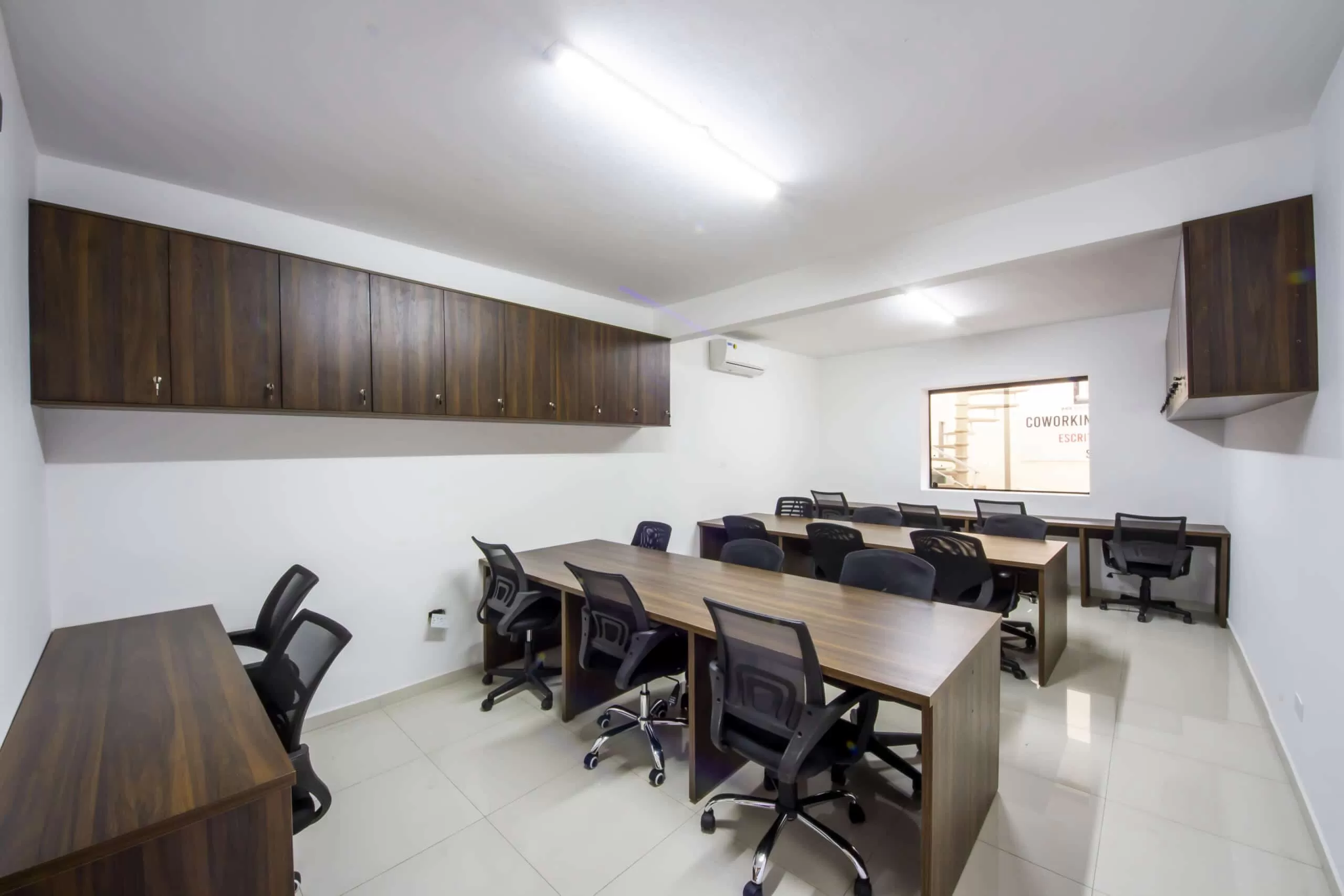 Ambiente de escritório privativo no Coworking Brooklin